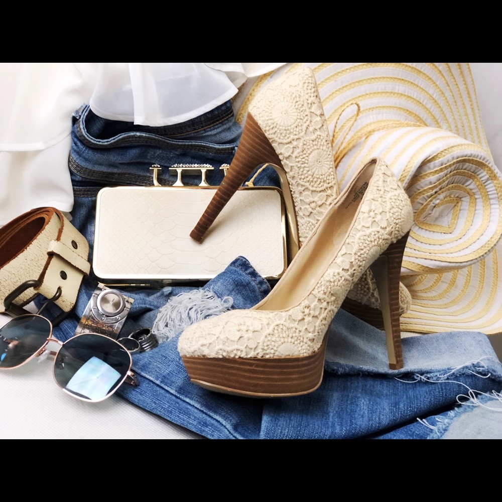 Nine West Crochet Platform Pumps